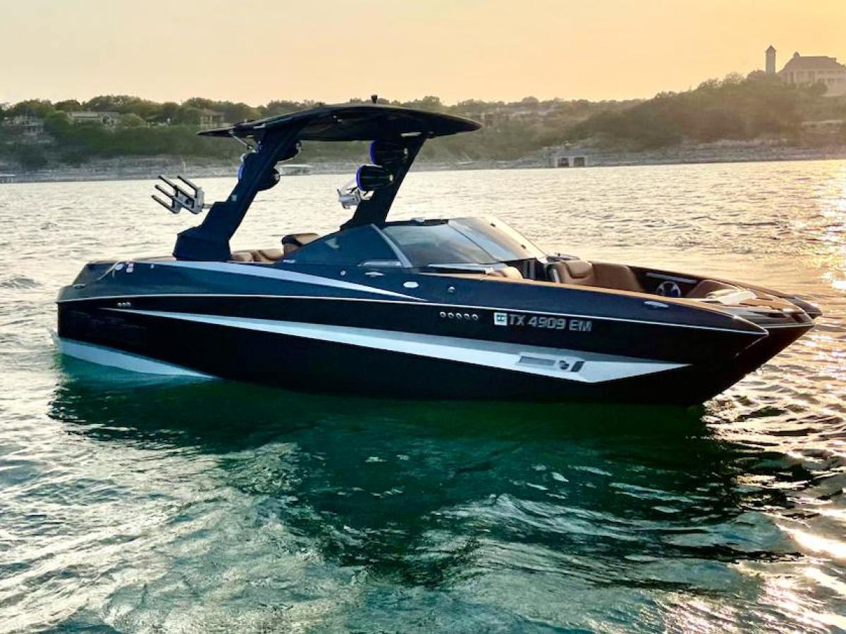 a small boat in a body of water